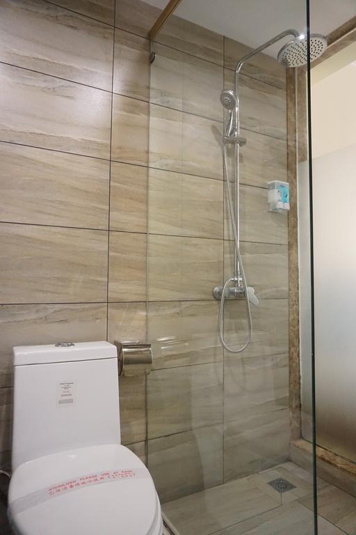 Guangdong Oversea Chinese Hotel Guangzhou Exterior photo