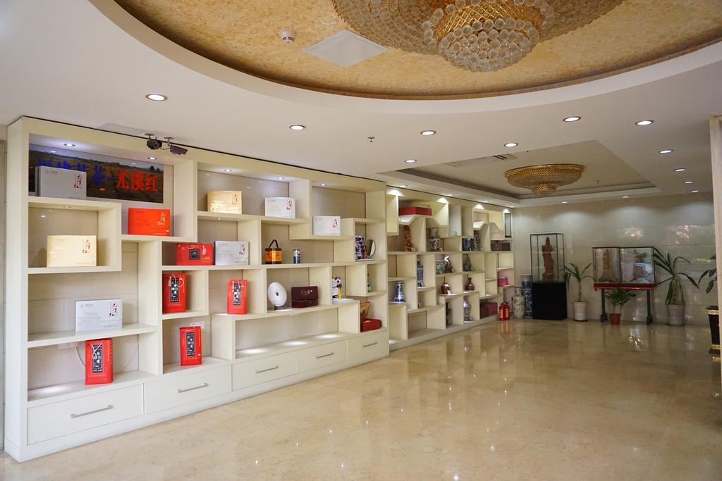 Guangdong Oversea Chinese Hotel Guangzhou Exterior photo